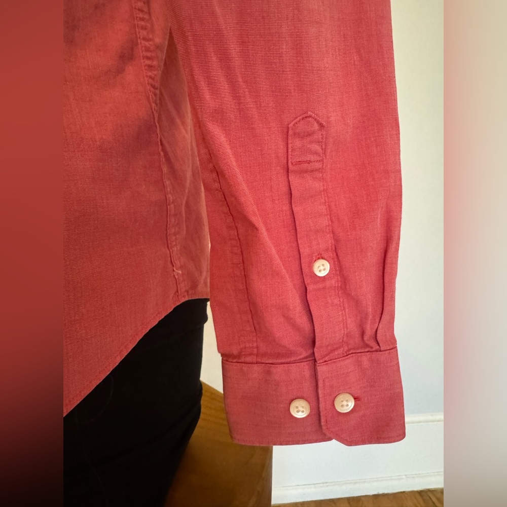 1MX Express Women's Red Button-Down Shirt - Picture 3 of 4